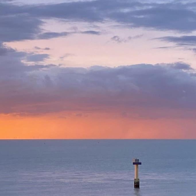 Zicht Op Zee - Blick Aufs Meer - Stylish Apartment With Spectacular Views カトザント エクステリア 写真
